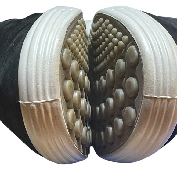 ECCO SOFT NUBUCK LOW ZIP SNEAKER BOOTIES SZ 8-8.5/39 EUC - Picture 9 of 10